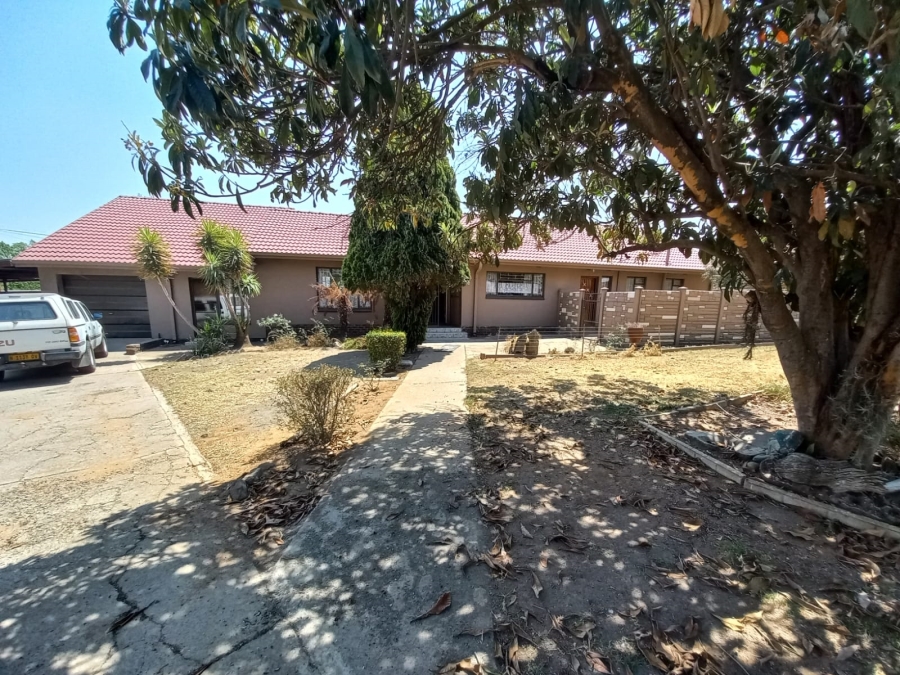 4 Bedroom Property for Sale in Rensburg Gauteng