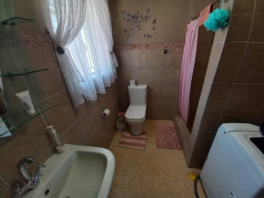 4 Bedroom Property for Sale in Rensburg Gauteng