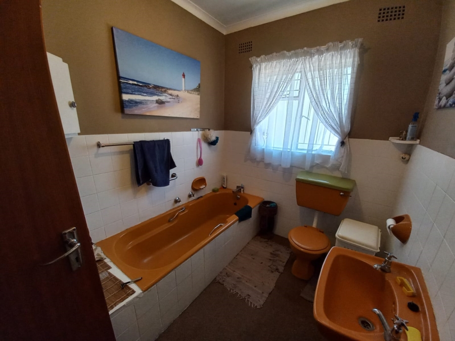 4 Bedroom Property for Sale in Rensburg Gauteng
