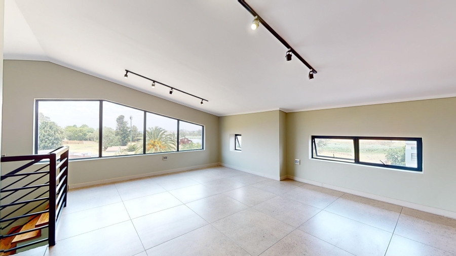 3 Bedroom Property for Sale in Ebotse Golf Estate Gauteng