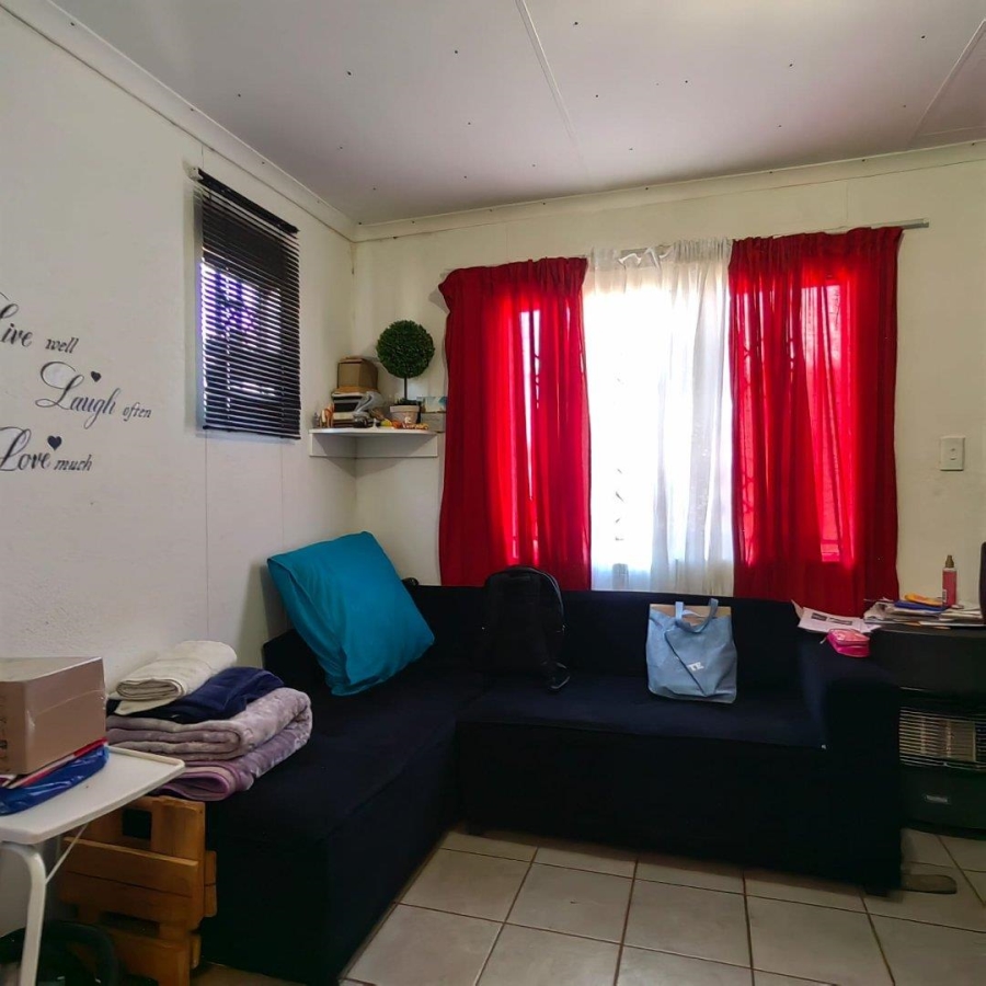 2 Bedroom Property for Sale in Savanna City Gauteng