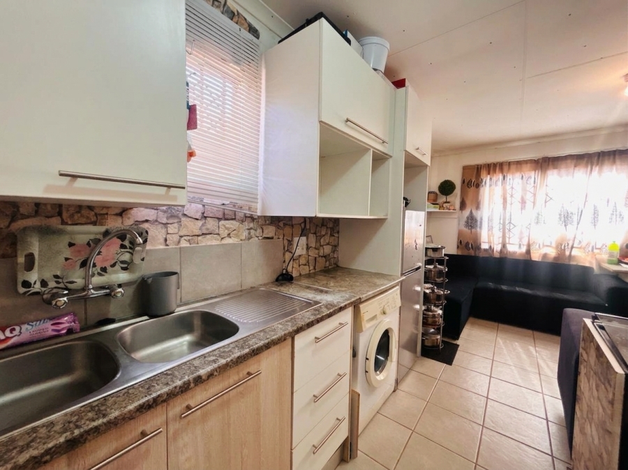 2 Bedroom Property for Sale in Savanna City Gauteng