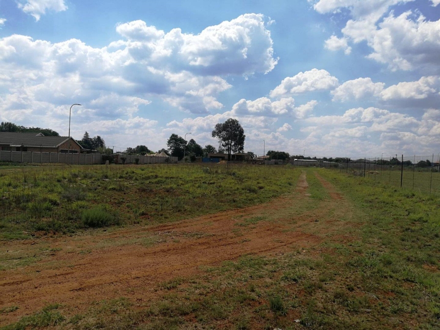 0 Bedroom Property for Sale in Kookrus Gauteng