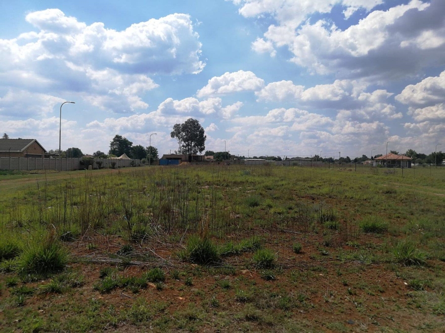0 Bedroom Property for Sale in Kookrus Gauteng