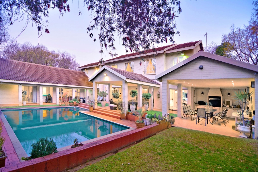 6 Bedroom Property for Sale in Bryanston Gauteng