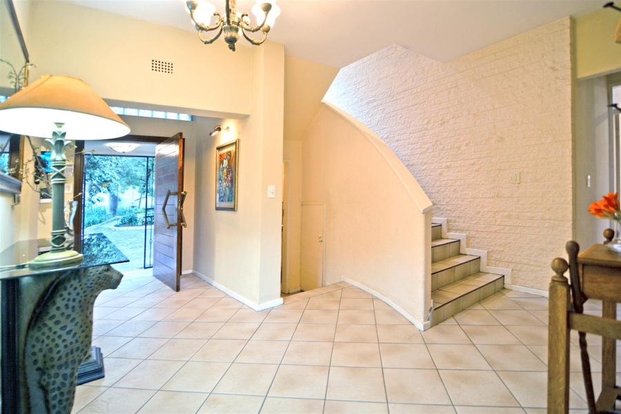 6 Bedroom Property for Sale in Bryanston Gauteng