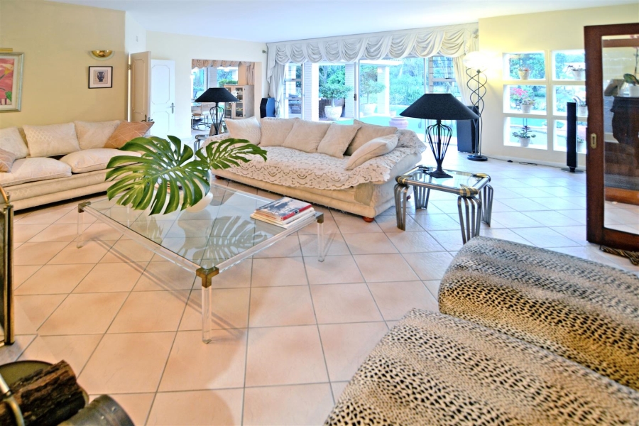 6 Bedroom Property for Sale in Bryanston Gauteng