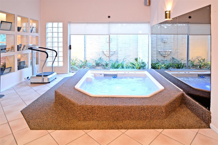 6 Bedroom Property for Sale in Bryanston Gauteng