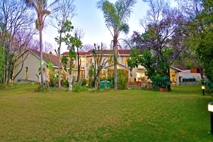 6 Bedroom Property for Sale in Bryanston Gauteng