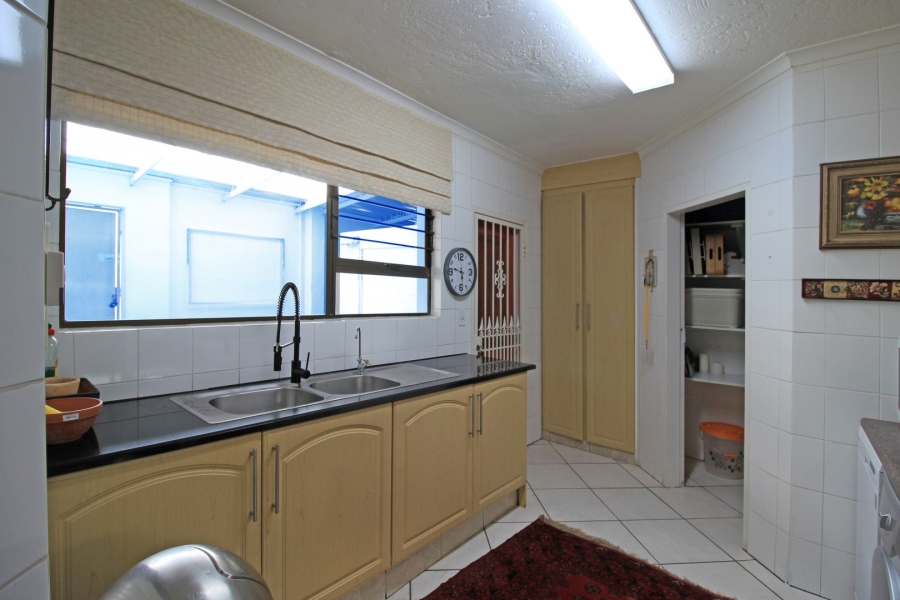 5 Bedroom Property for Sale in Northcliff Gauteng