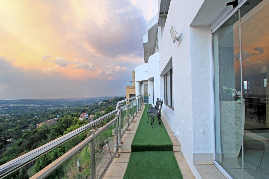 5 Bedroom Property for Sale in Northcliff Gauteng