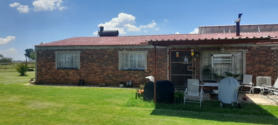 3 Bedroom Property for Sale in Nelsonia Gauteng