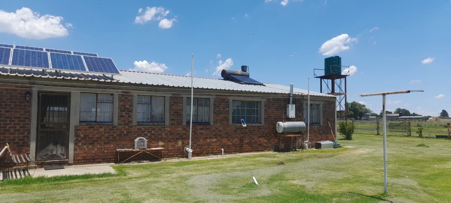 3 Bedroom Property for Sale in Nelsonia Gauteng