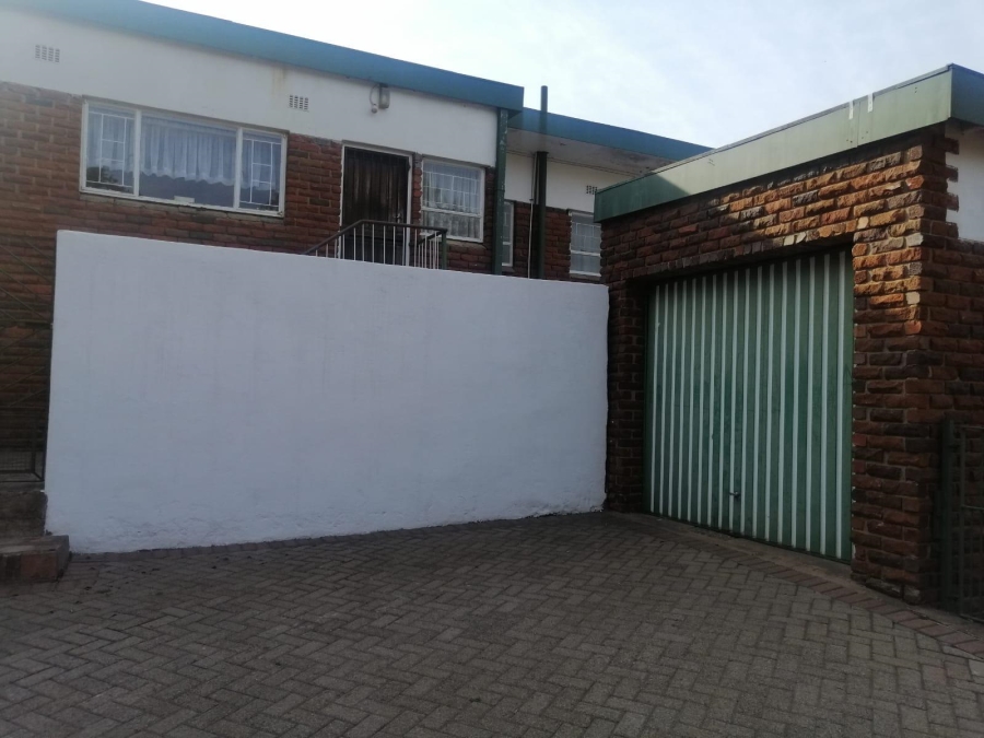 3 Bedroom Property for Sale in Erasmia Gauteng