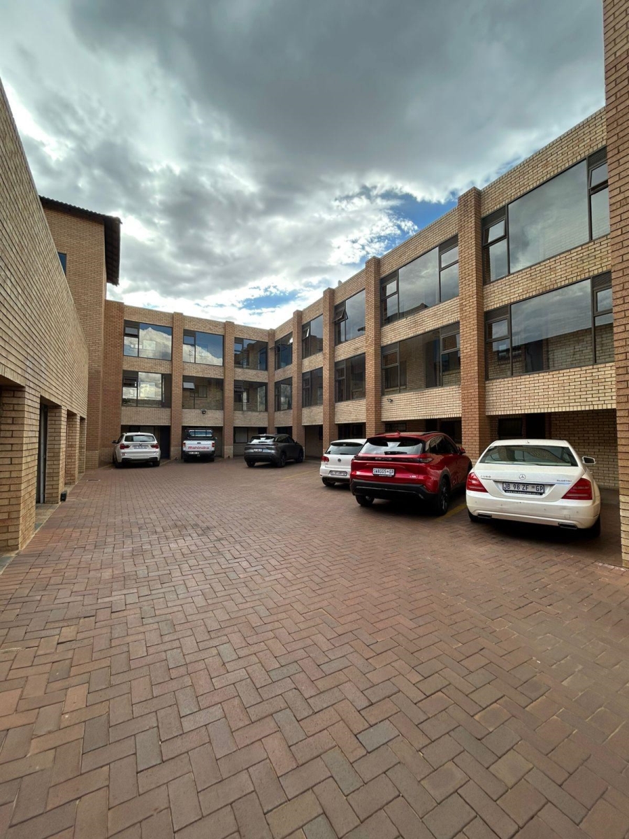 3 Bedroom Property for Sale in Lenasia Gauteng