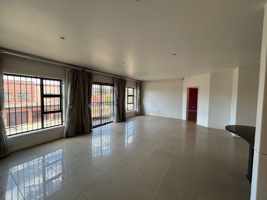 3 Bedroom Property for Sale in Lenasia Gauteng