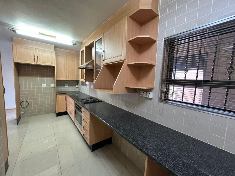 3 Bedroom Property for Sale in Lenasia Gauteng