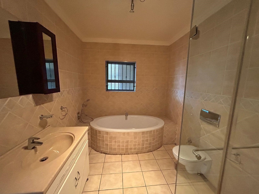 3 Bedroom Property for Sale in Lenasia Gauteng