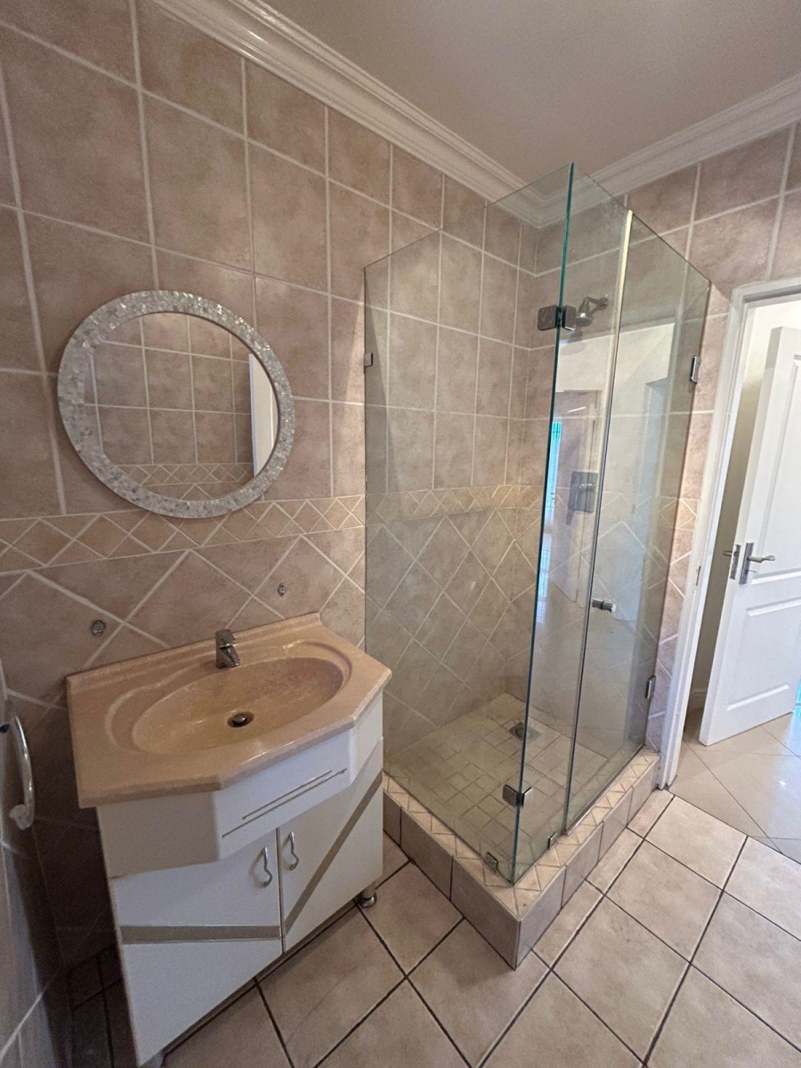 3 Bedroom Property for Sale in Lenasia Gauteng