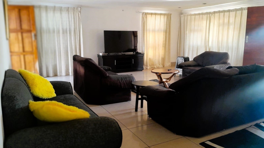 12 Bedroom Property for Sale in Erasmia Gauteng