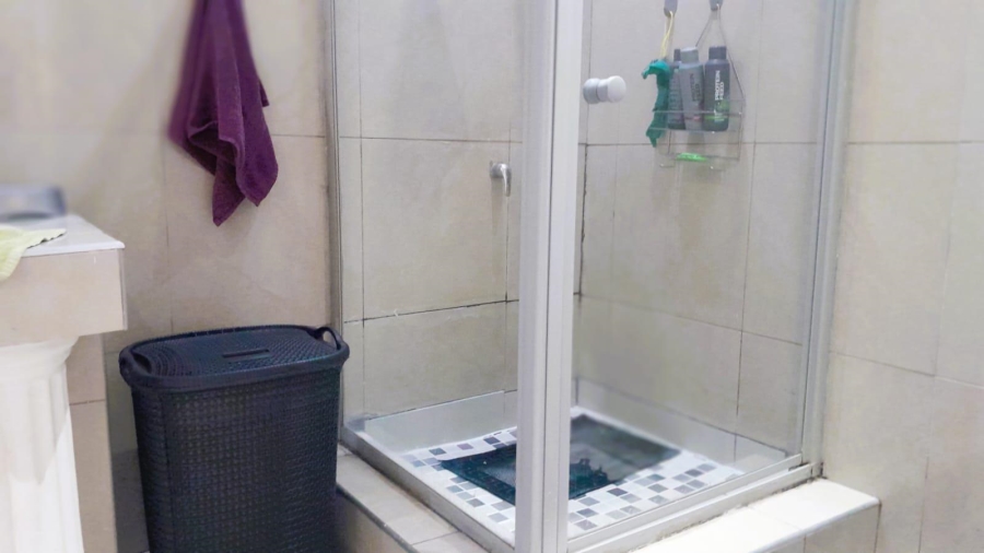 12 Bedroom Property for Sale in Erasmia Gauteng