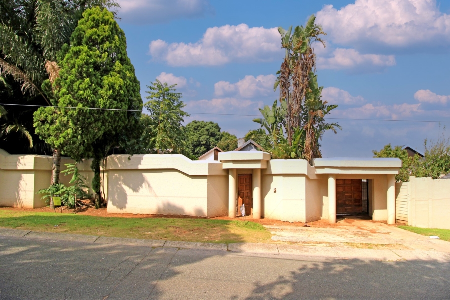 5 Bedroom Property for Sale in Fairmount Ridge Gauteng