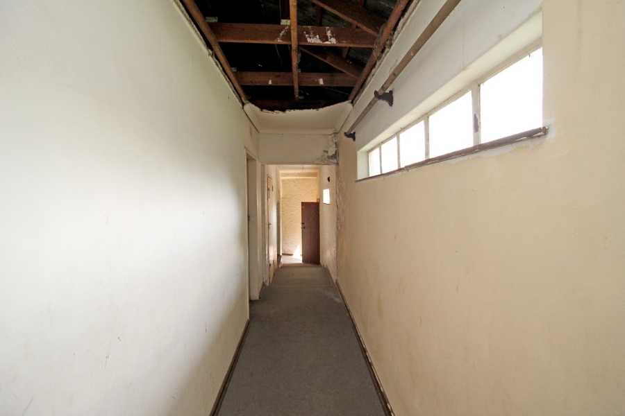 5 Bedroom Property for Sale in Fairmount Ridge Gauteng