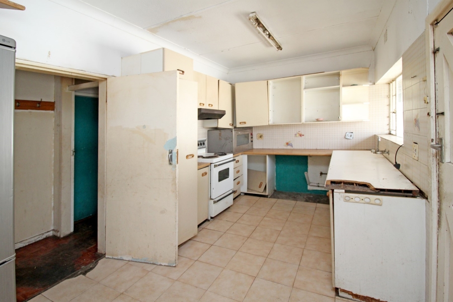 5 Bedroom Property for Sale in Fairmount Ridge Gauteng