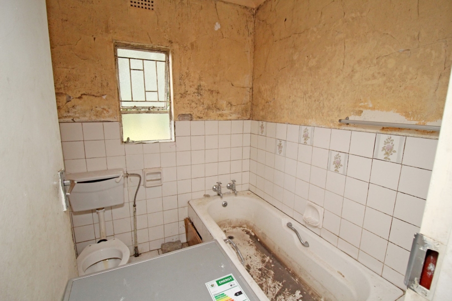 5 Bedroom Property for Sale in Fairmount Ridge Gauteng