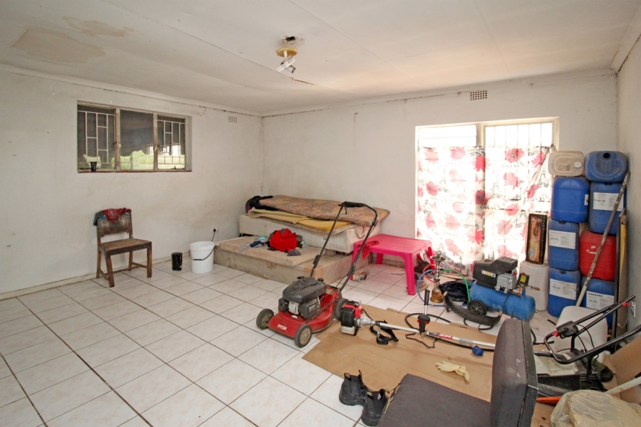 5 Bedroom Property for Sale in Fairmount Ridge Gauteng