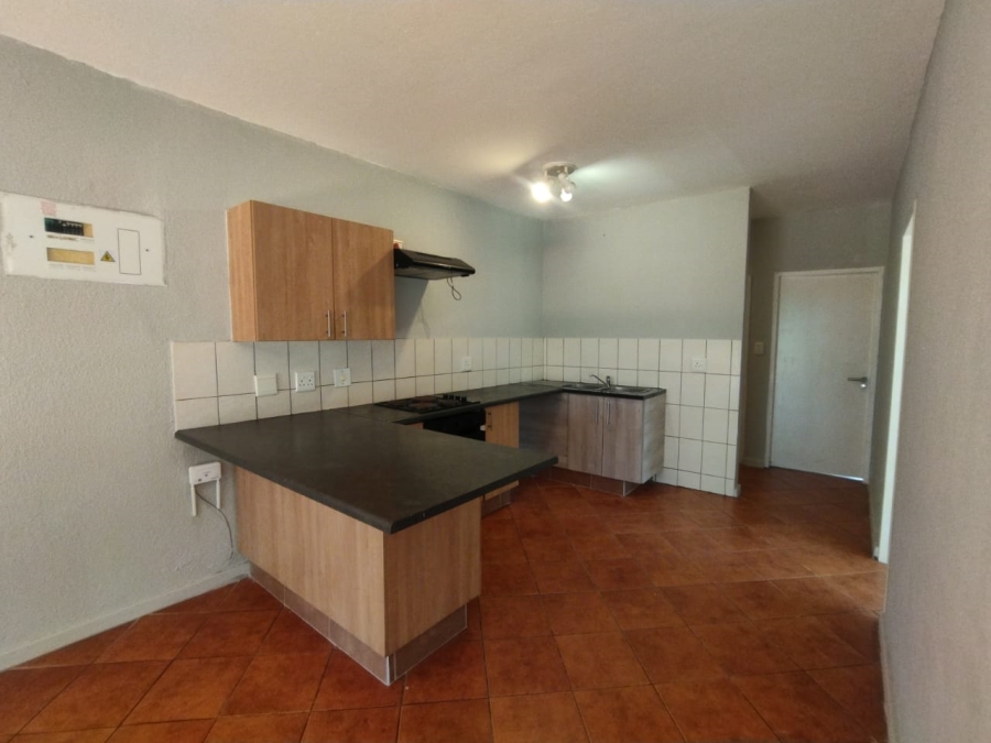 2 Bedroom Property for Sale in Willowbrook Gauteng