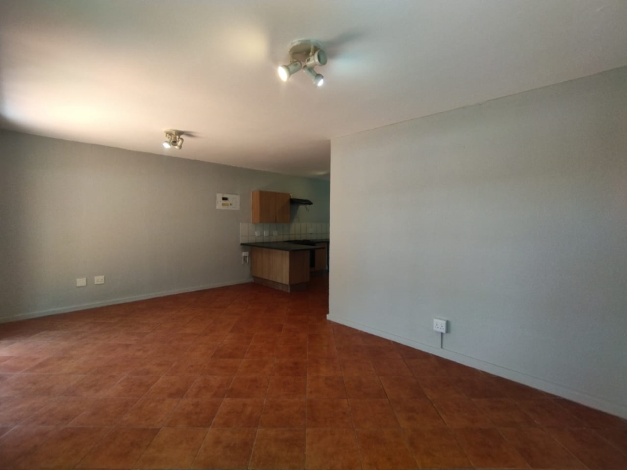 2 Bedroom Property for Sale in Willowbrook Gauteng