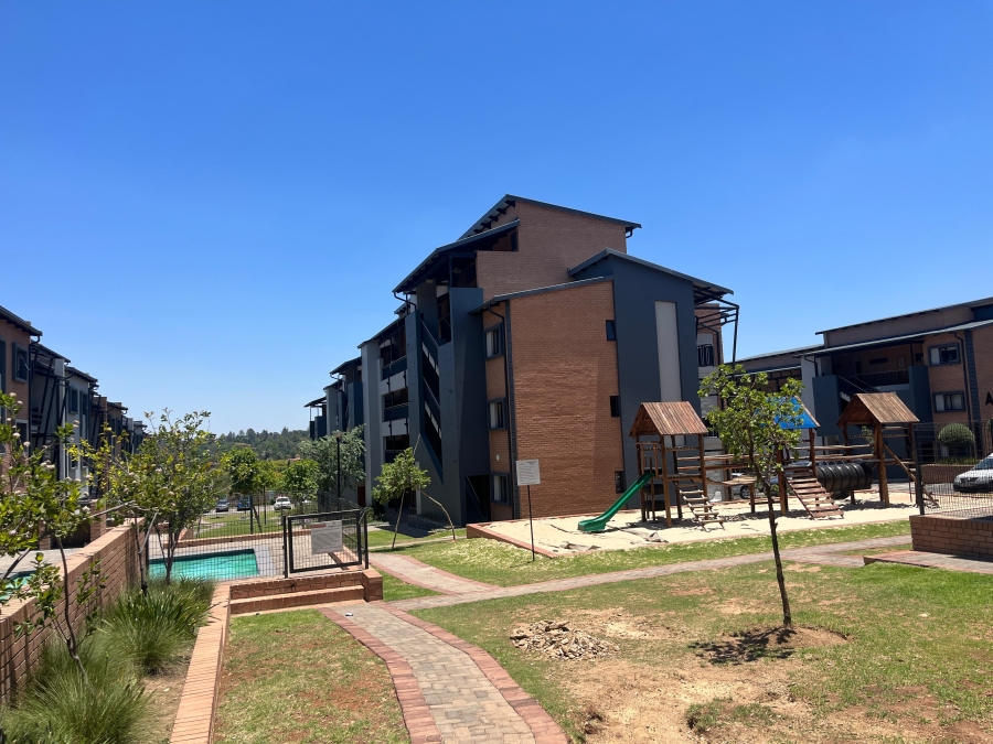 2 Bedroom Property for Sale in Vorna Valley Gauteng