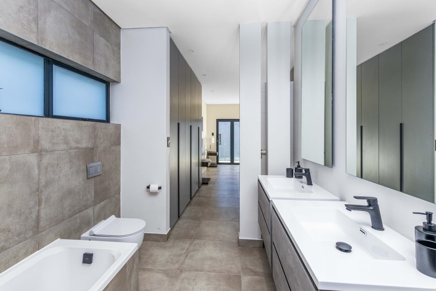 4 Bedroom Property for Sale in Bryanston Gauteng