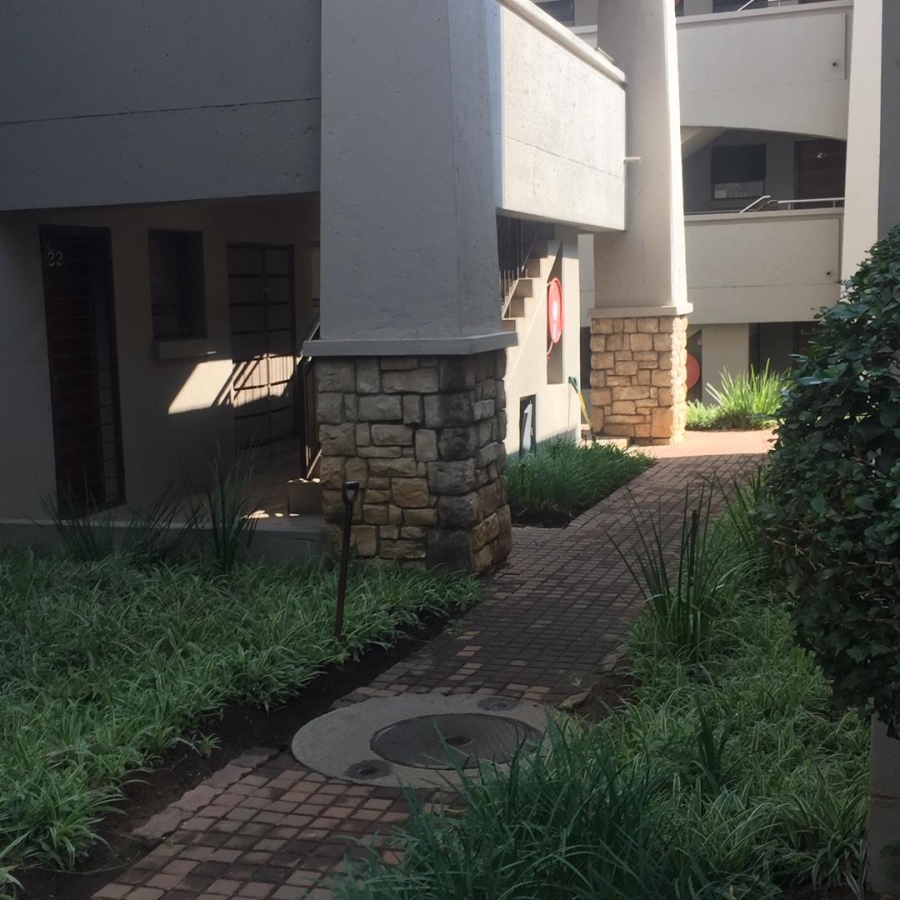 1 Bedroom Property for Sale in Sunninghill Gauteng