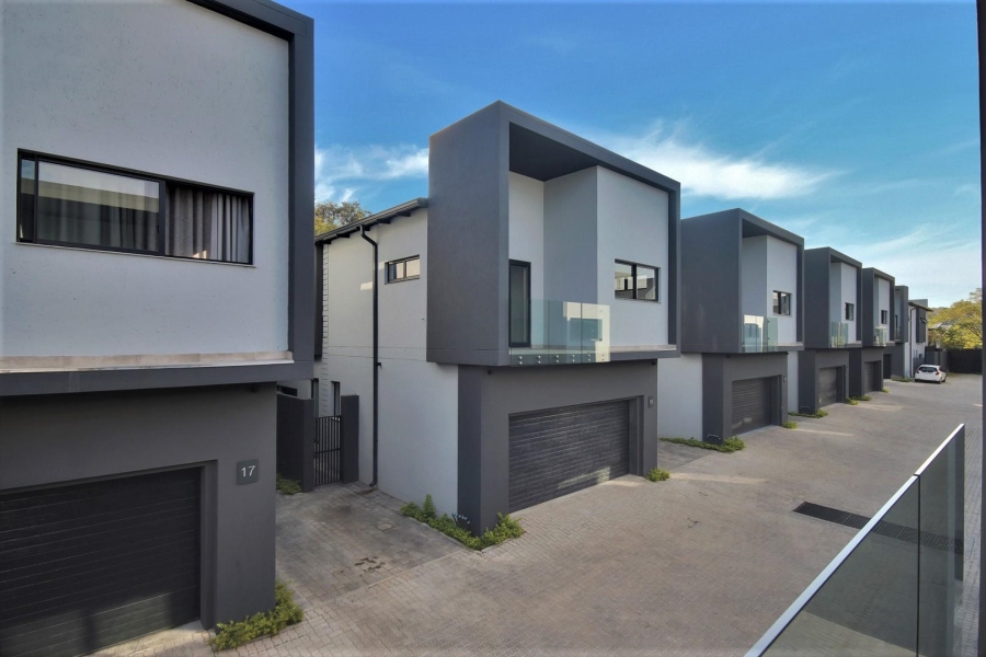 4 Bedroom Property for Sale in Bryanston Gauteng