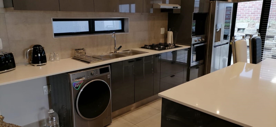 3 Bedroom Property for Sale in Hurlingham Gauteng