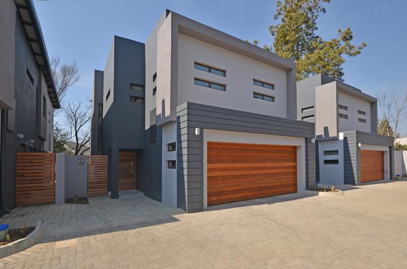 3 Bedroom Property for Sale in Bryanston Gauteng