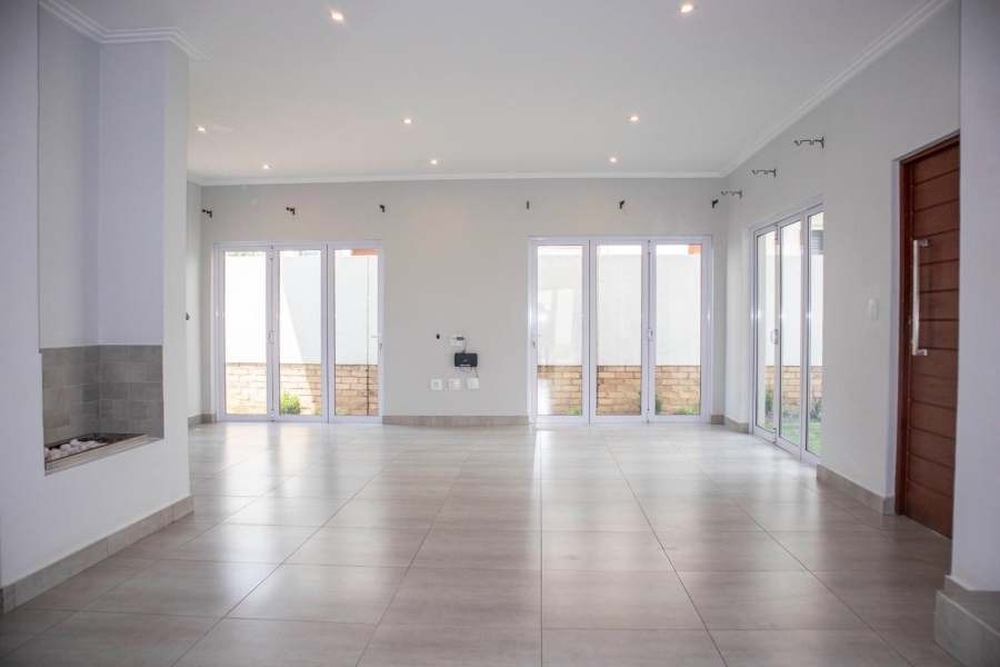 3 Bedroom Property for Sale in Craighall Gauteng