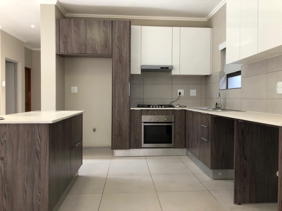 3 Bedroom Property for Sale in Petervale Gauteng