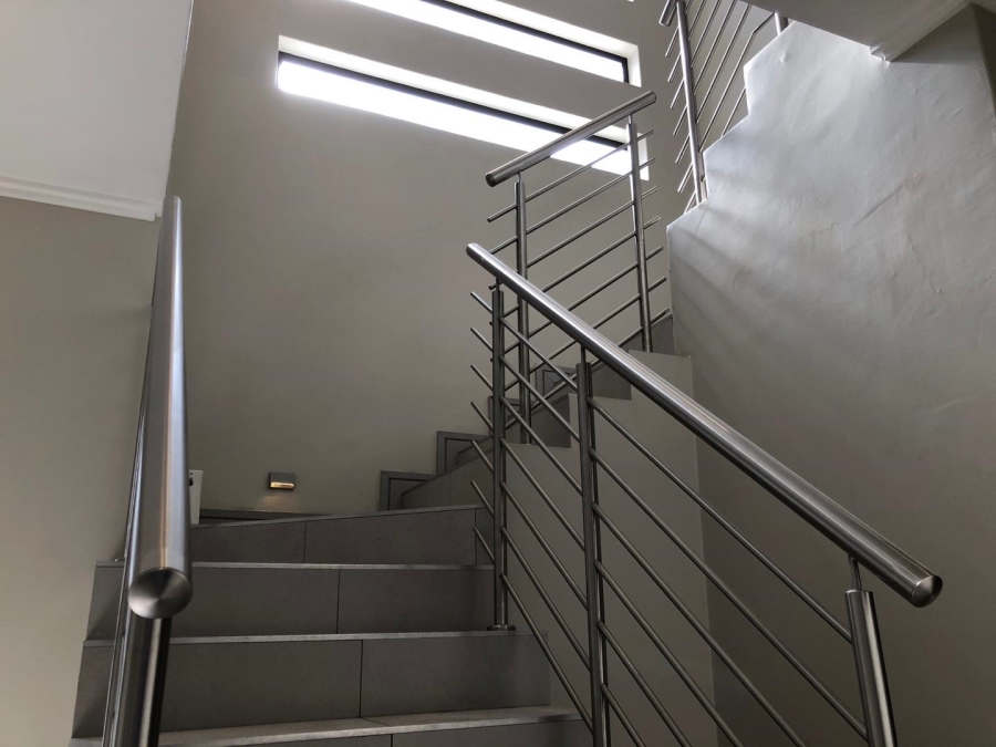 3 Bedroom Property for Sale in Petervale Gauteng