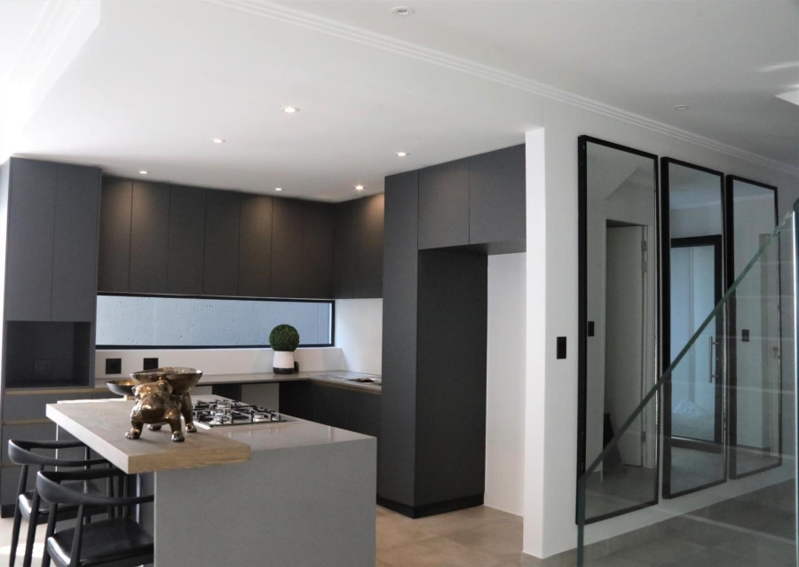 4 Bedroom Property for Sale in Bryanston Gauteng