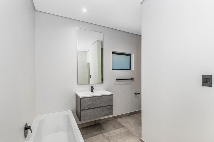 4 Bedroom Property for Sale in Bryanston Gauteng