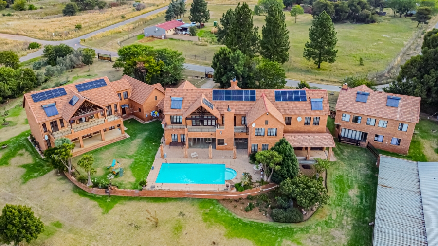 12 Bedroom Property for Sale in Mnandi Gauteng
