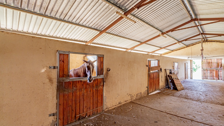 12 Bedroom Property for Sale in Mnandi Gauteng