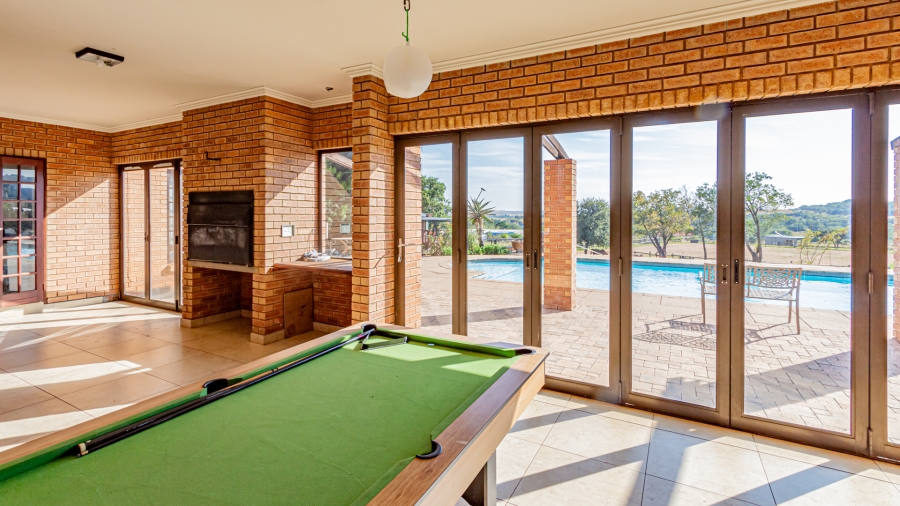 12 Bedroom Property for Sale in Mnandi Gauteng