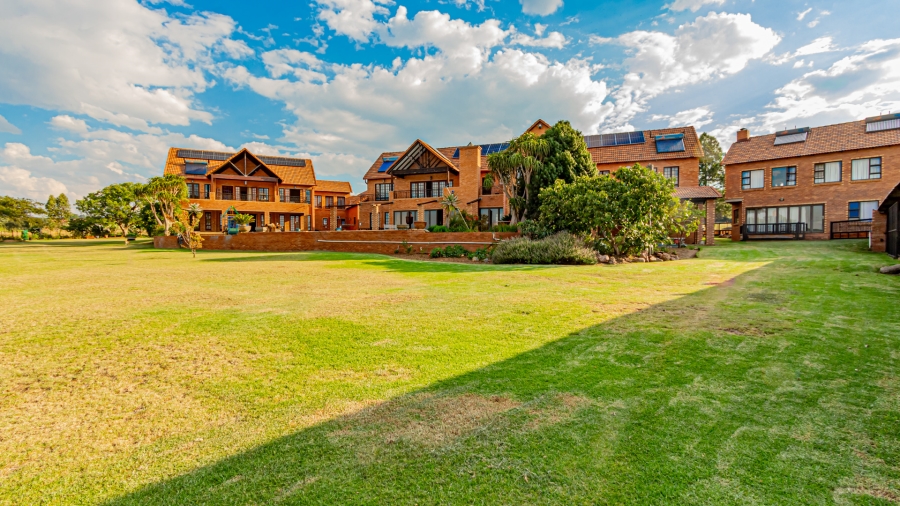 12 Bedroom Property for Sale in Mnandi Gauteng