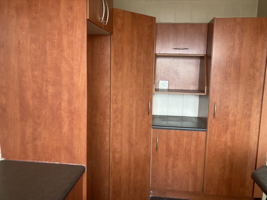 2 Bedroom Property for Sale in Benoni Central Gauteng