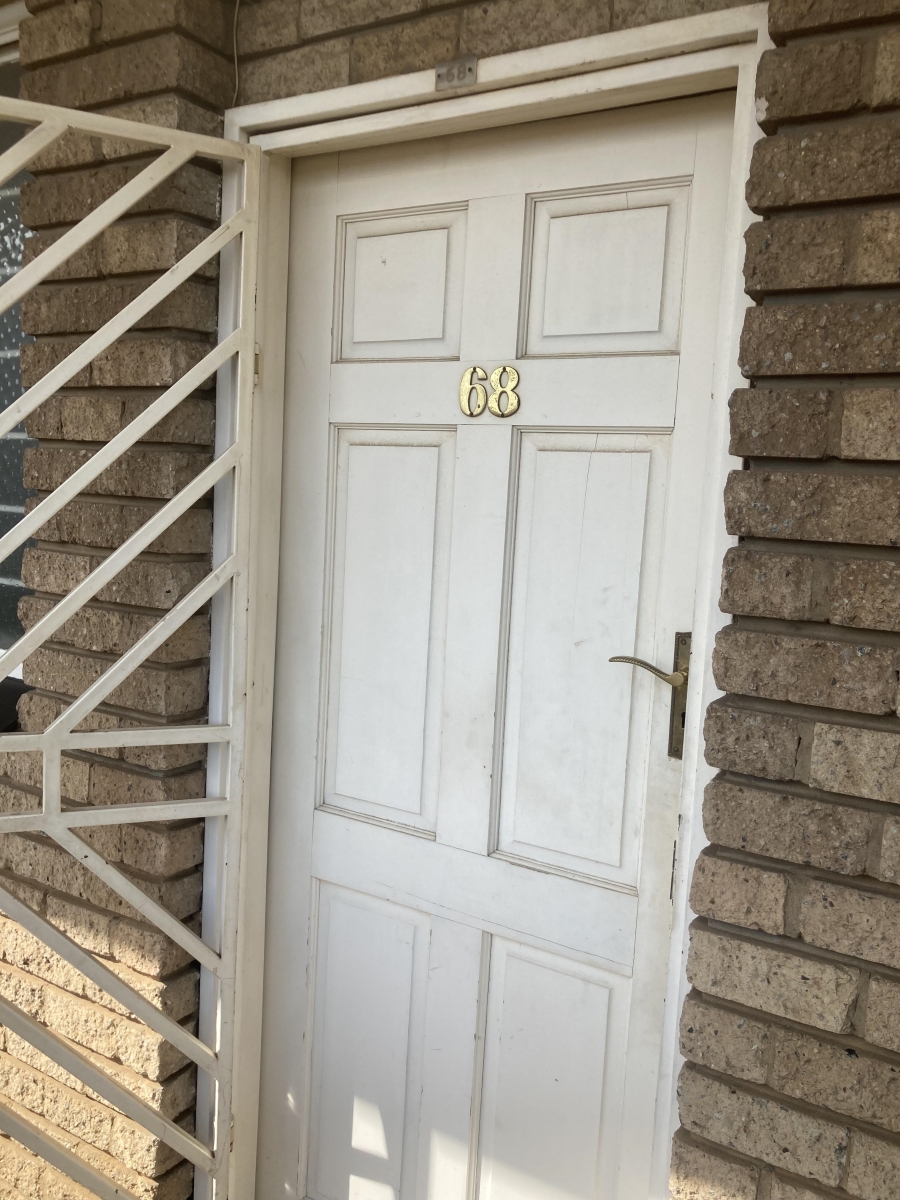 2 Bedroom Property for Sale in Benoni Central Gauteng