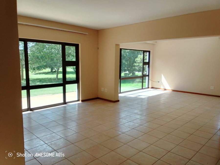 4 Bedroom Property for Sale in Glen Austin Gauteng